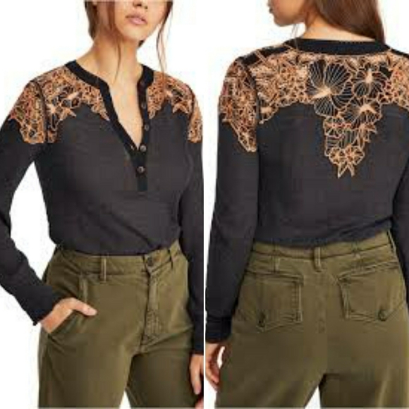 Free People Easy Breezy Henley Floral Embroidered Blouse NEW - Picture 7 of 7
